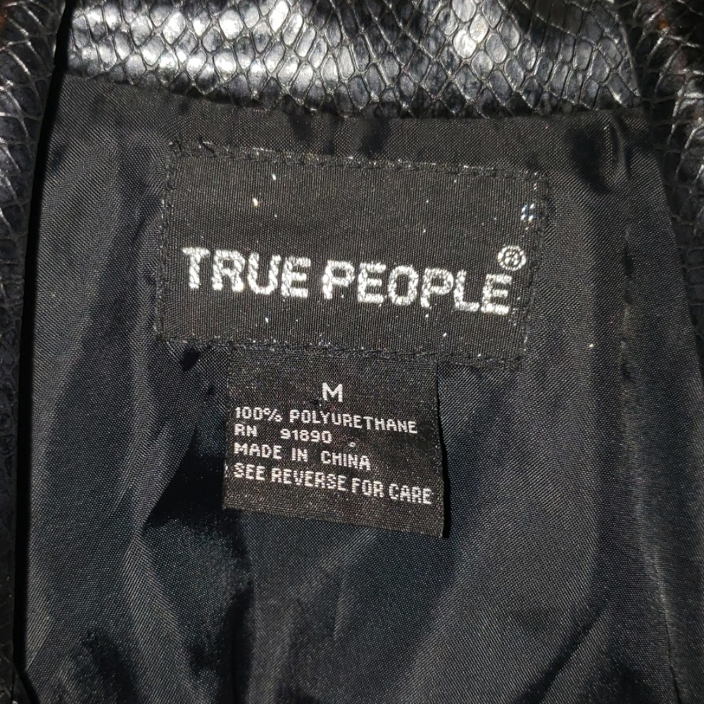 Jacket - Picture 3 of 3
